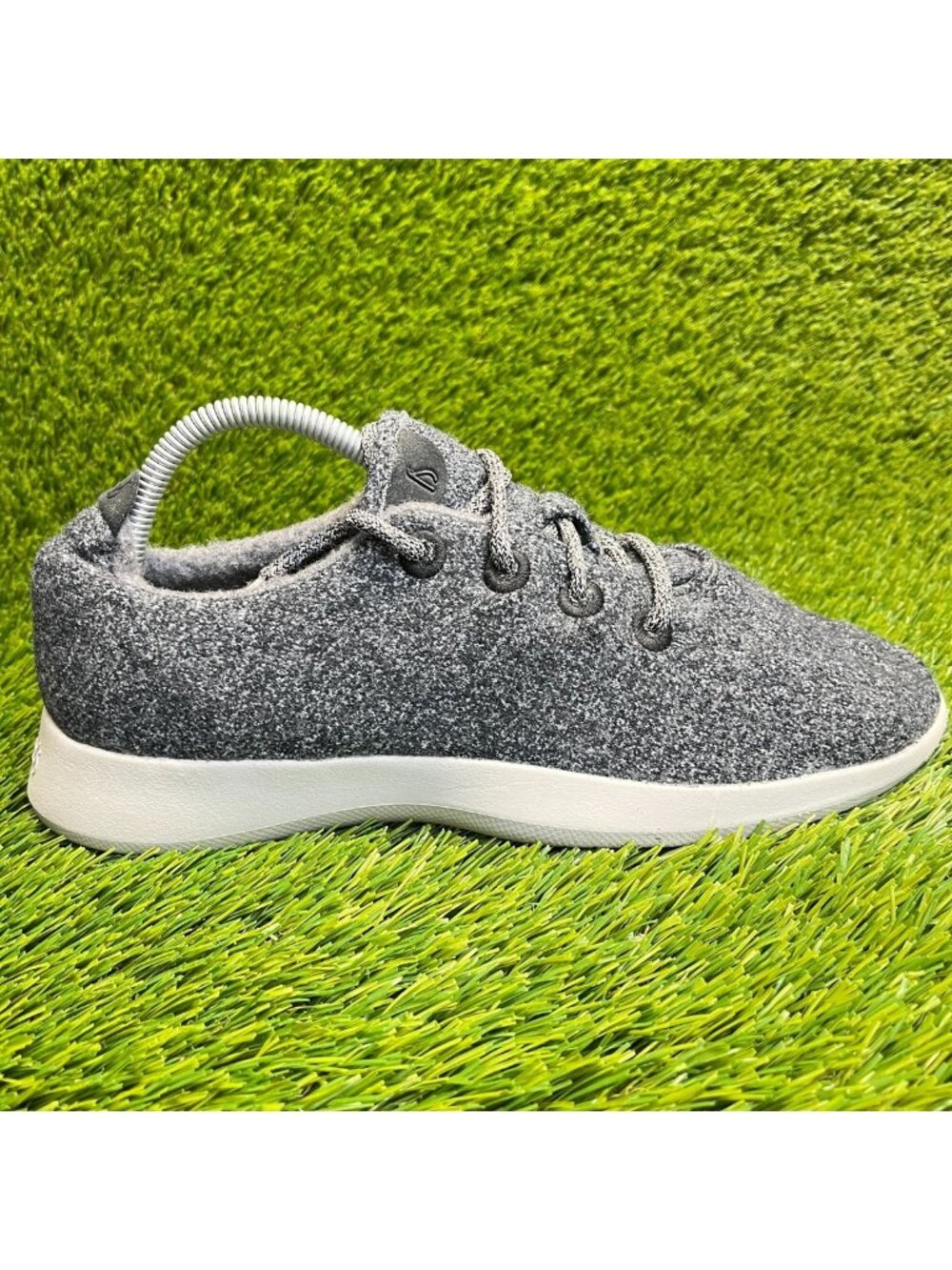Allbirds Wool Runners Mens Size 10 Gray White Casual Walking Shoes Sneakers